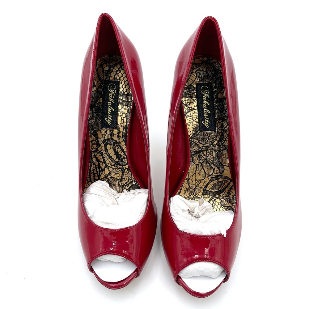 Red Stilettos - Picture 2 of 8